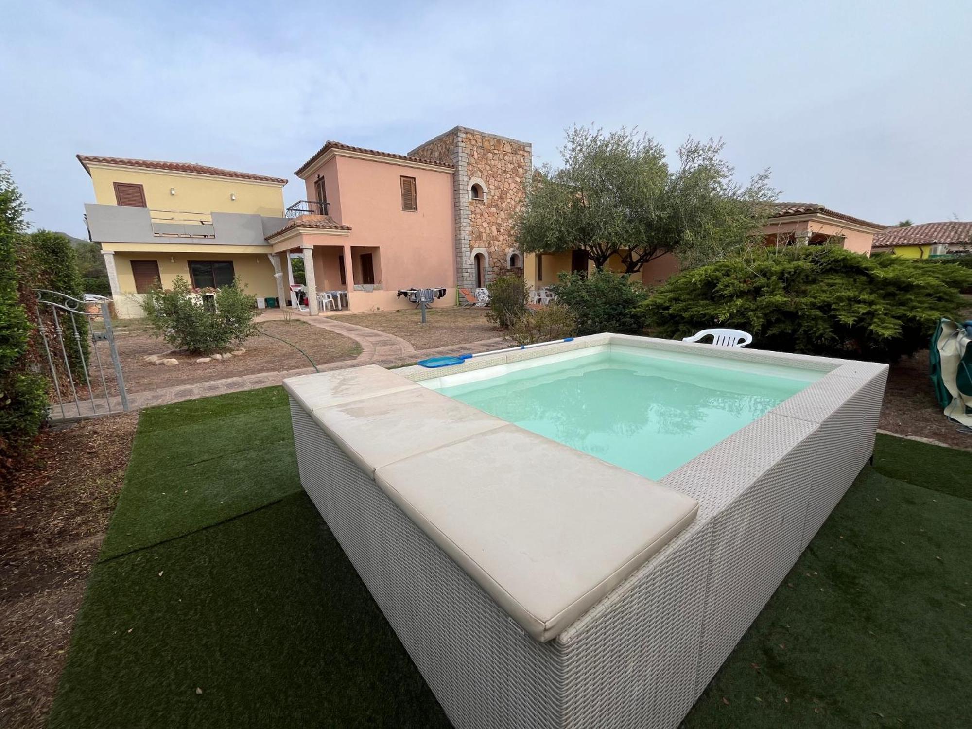 Vila Residenze Gambaru San Teodoro  Exteriér fotografie